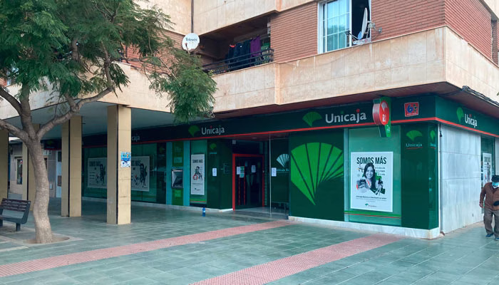 Los sindicatos de Unicaja desconvocan la huelga de mañana día 1 pero mantienen las de los días 2 y 3 de diciembre